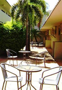 Alice Springs Airport Motel Exterior photo